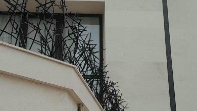 14 نمونه حفاظ دیوار شیک روی سنگ تراورتن