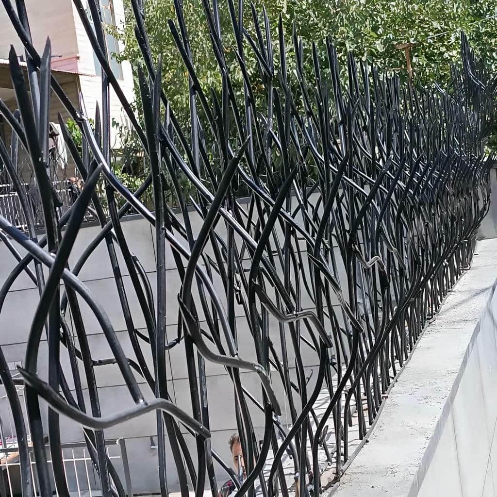 خرید حفاظ روی دیوار باغ محوطه برای فضای باز