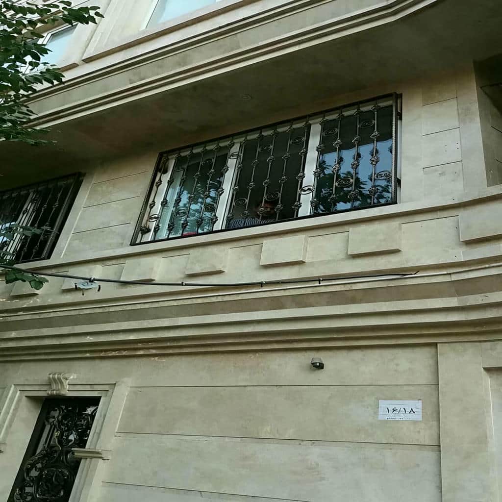 سفارش حفاظ پنجره جای گلدان دار با طرح سفارشی