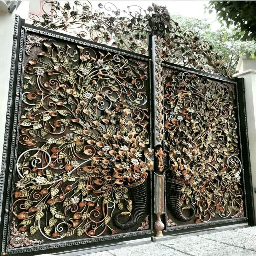 قیمت درب ویلا مدرن نمای سنگی بر اساس مدل و متریال