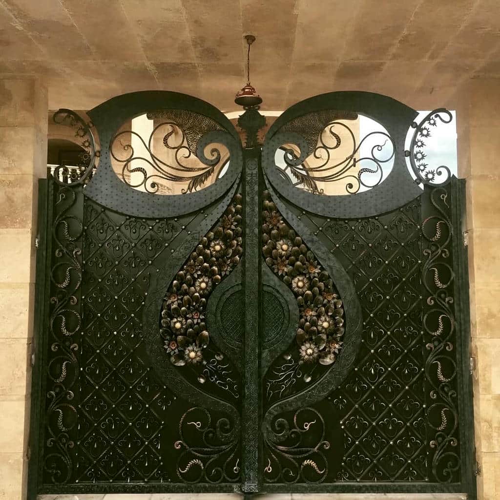 9 نمونه درب ویلایی پارکینگ دو لنگه