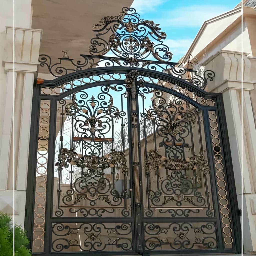 فروش درب حیاط طرح چوب فلزی مناسب ساختمان مسکونی