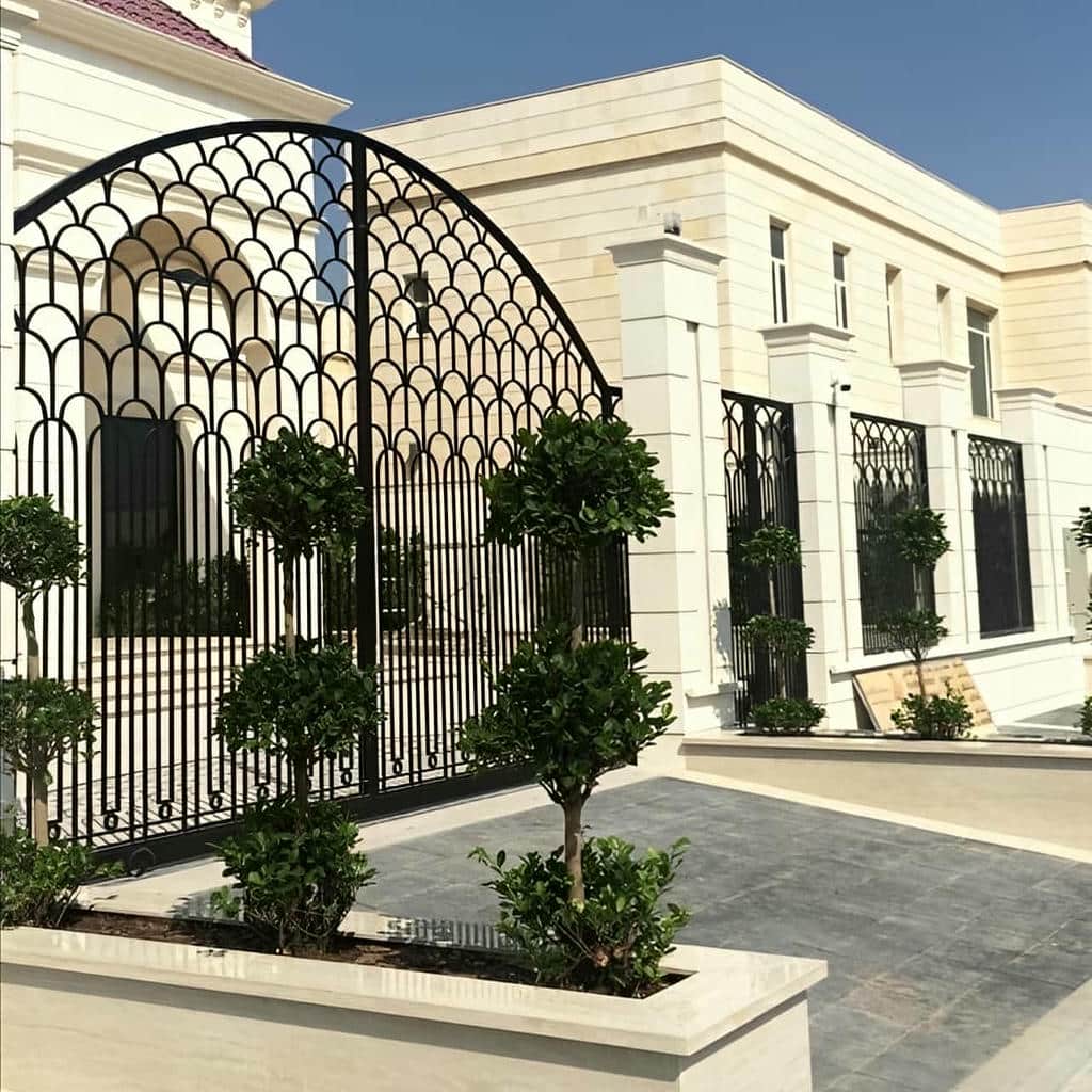 خدمات درب فلزی طرح چوب ورودی برای ورودی پرتردد