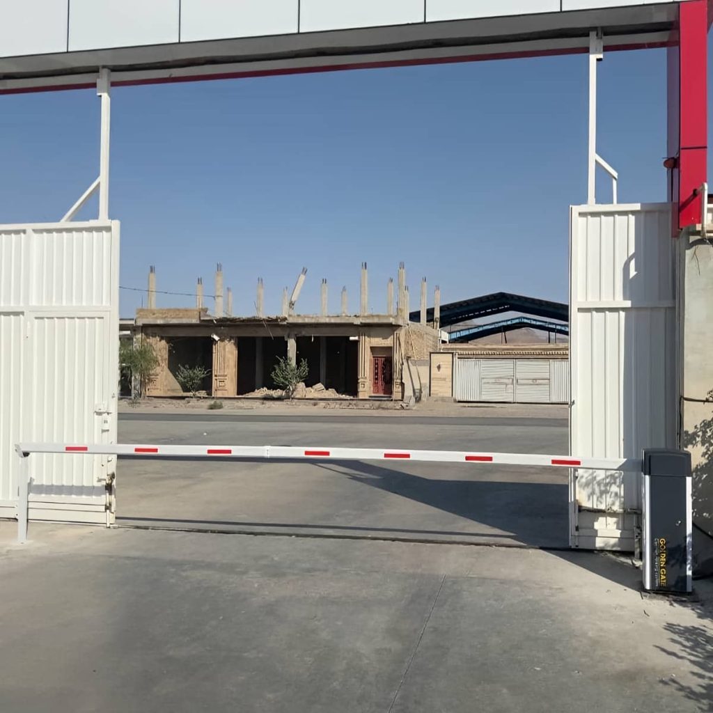 تولید راهبند فروشگاهی پارکینگ طبقاتی با بدنه مقاوم
