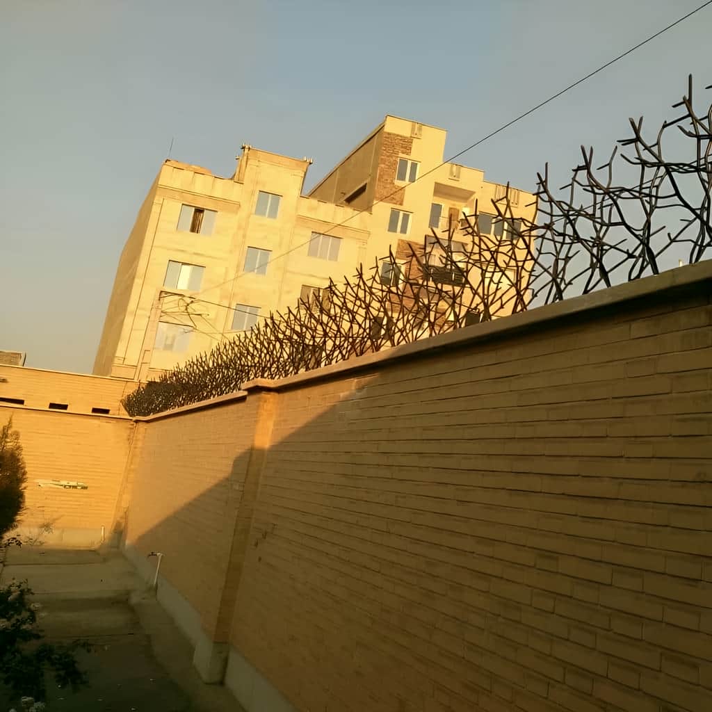 سفارش خرید حفاظ دیوار