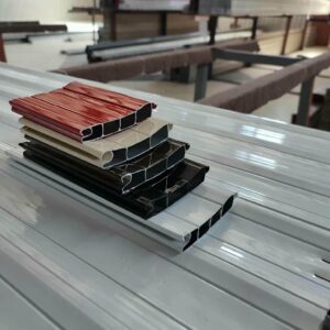 کرکره آلومینیومی سفید ایرانی