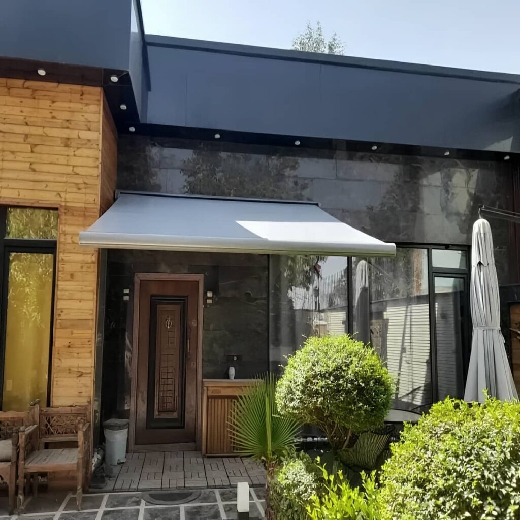 سایبان تاشو رنگ روشن