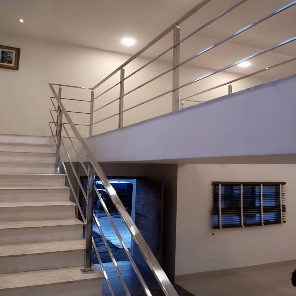 نرده استیل بالکن برای تراس مدرن