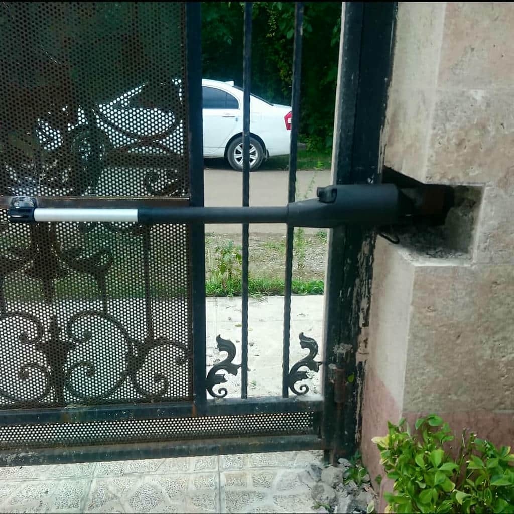 جک درب پارکینگ کم صدا برای ورودی مسکونی