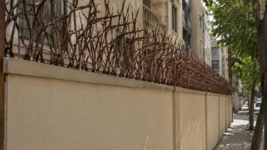 حفاظ روی دیوار مدل شاخ گوزنی فلزی