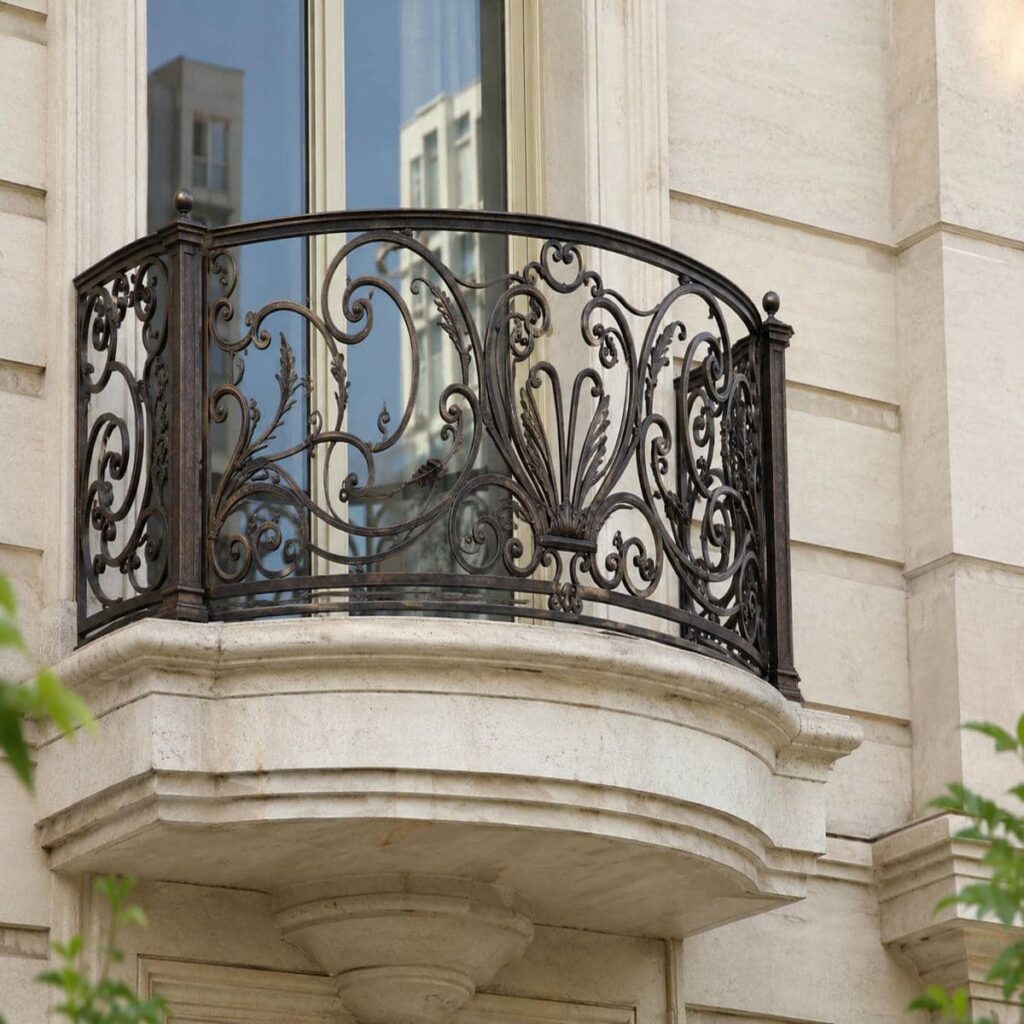 نرده مدرن بالکن با طراحی ساده